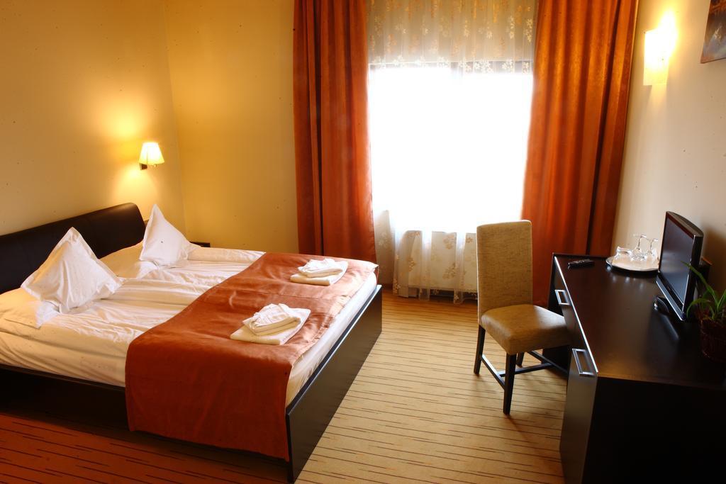 Hotel Transilvania Zalău מראה חיצוני תמונה