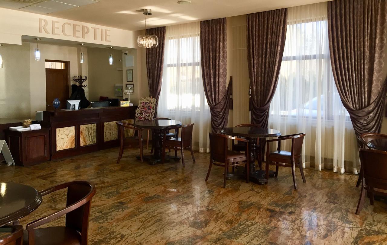 Hotel Transilvania Zalău מראה חיצוני תמונה